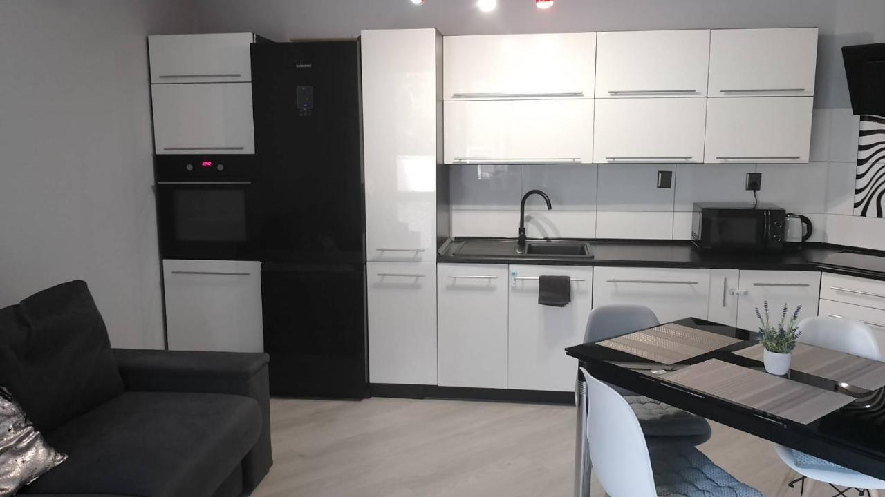 Apartament Zalesie Z Tarasem Lubin  Bagian luar foto